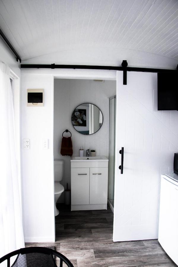 Rustic Rails Accommodation Dargaville Exteriör bild